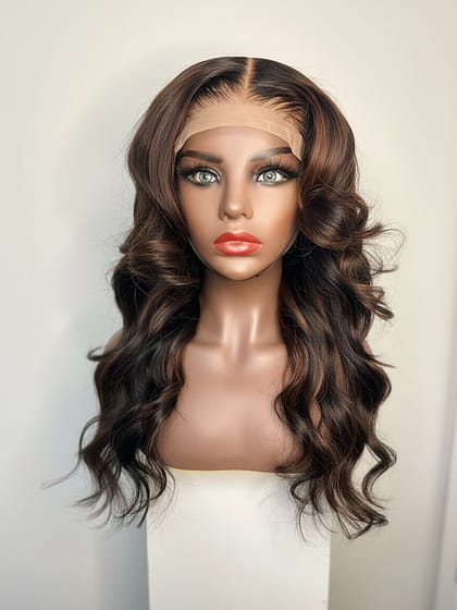 Brown Highlight Body Wave Wig | Cinnamon